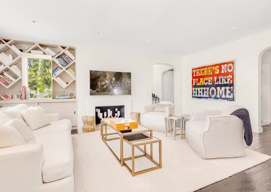 Seating and Built-Ins