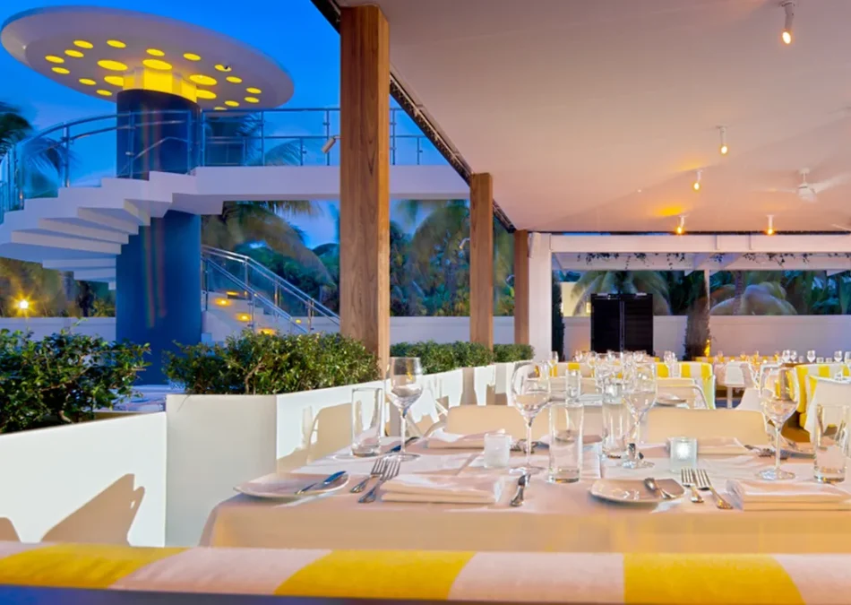 Outdoor Dining Space