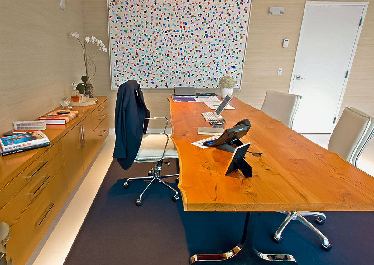 custom-made desk, bespoke furniture, custom desk-menin-hospitality-offices